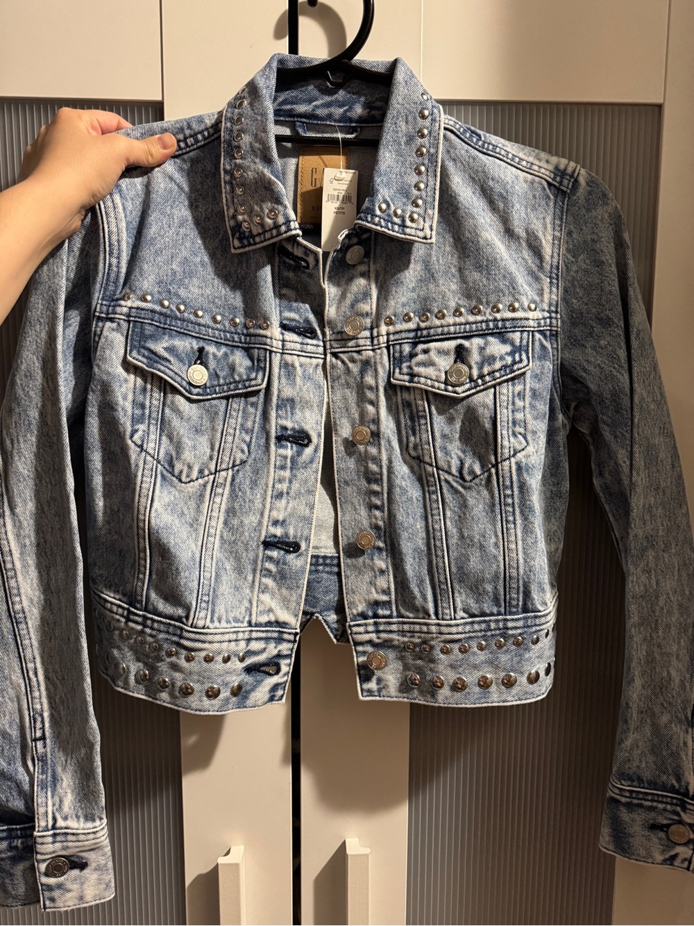 GAP Cropped Studded Icon Denim Jacket 100% Cotton • XS Petite • Light Wash 🩵